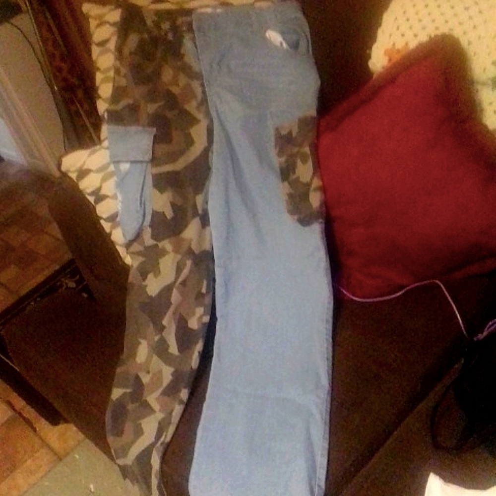 Camo and blue jean jeans size 11